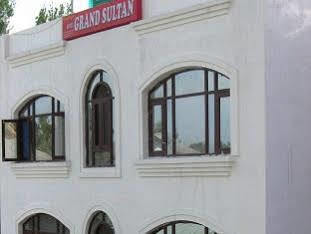 Grand Sultan Hotel Srīnagar Buitenkant foto